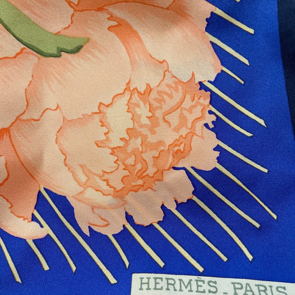 Silk scarf